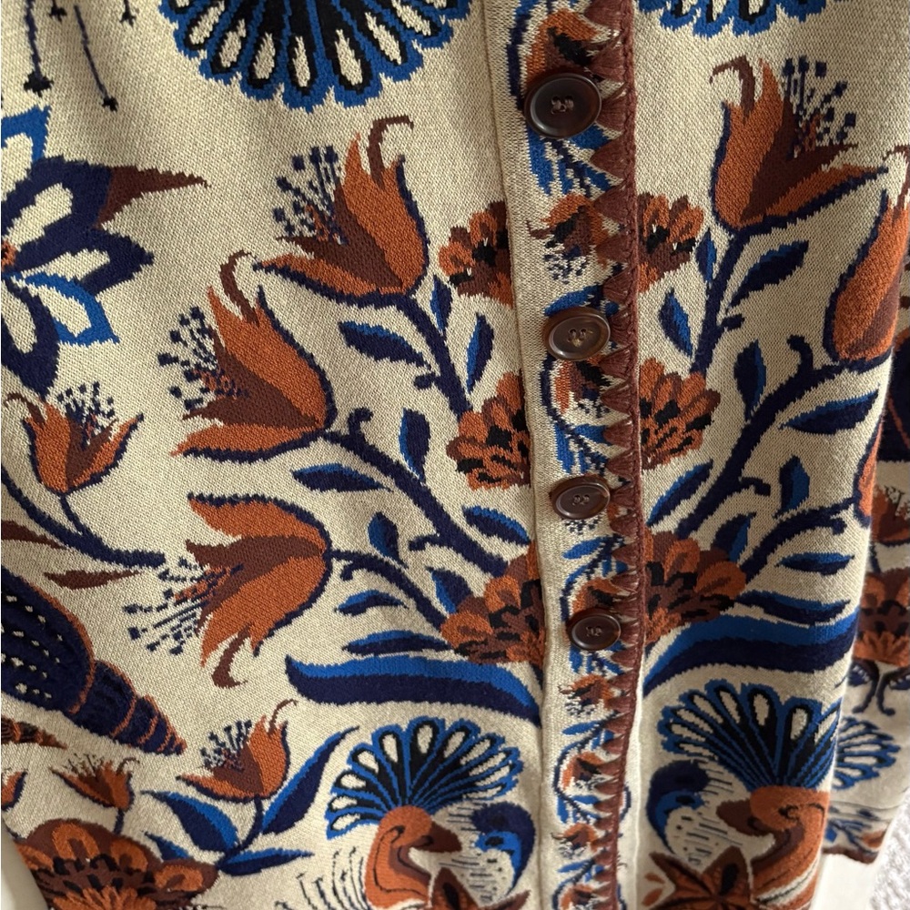 FARM Rio Midi Skirt - Picture 2 of 4